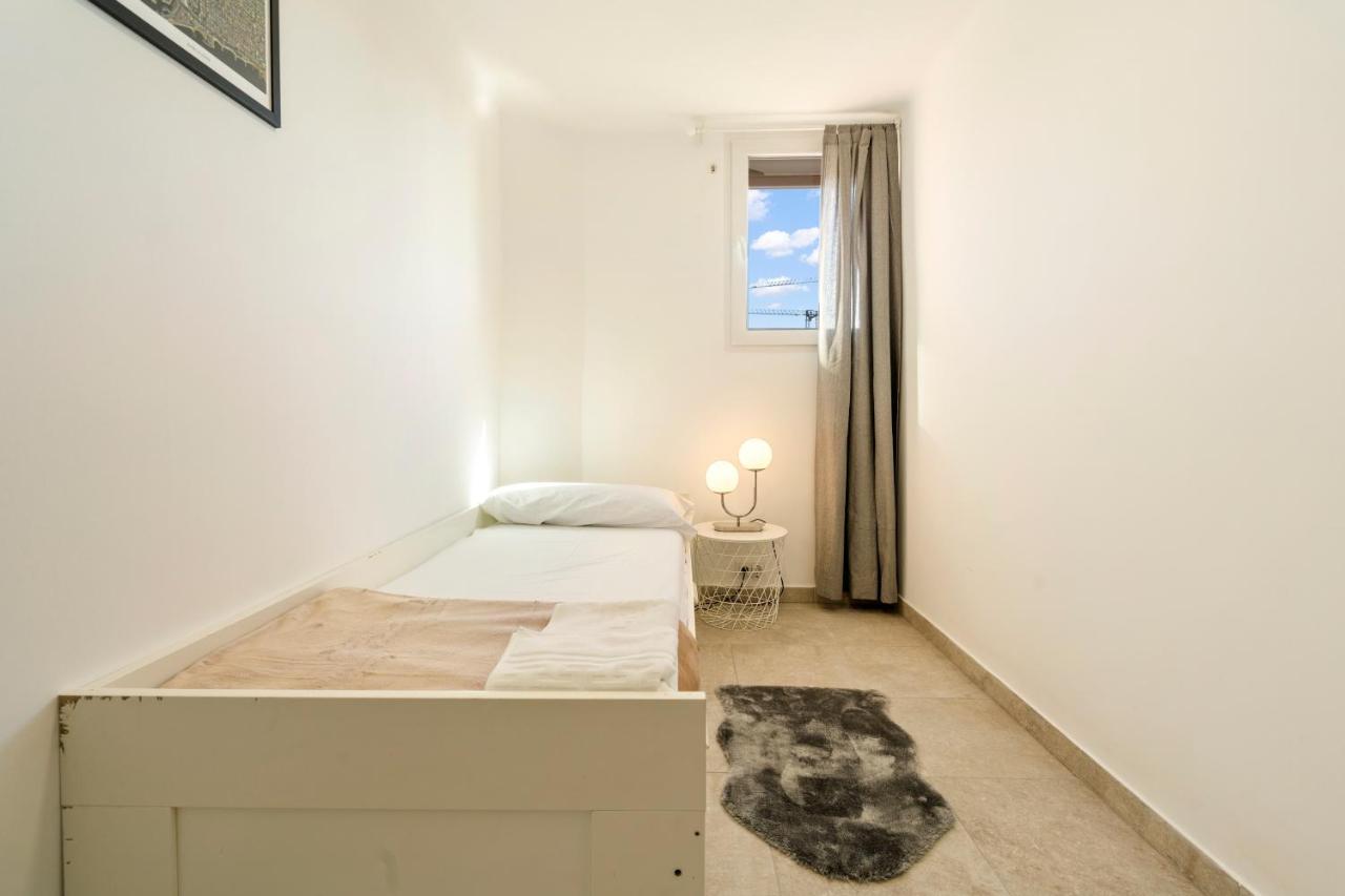 Apartamento Cerca De La Playa Barcelona Exteriör bild