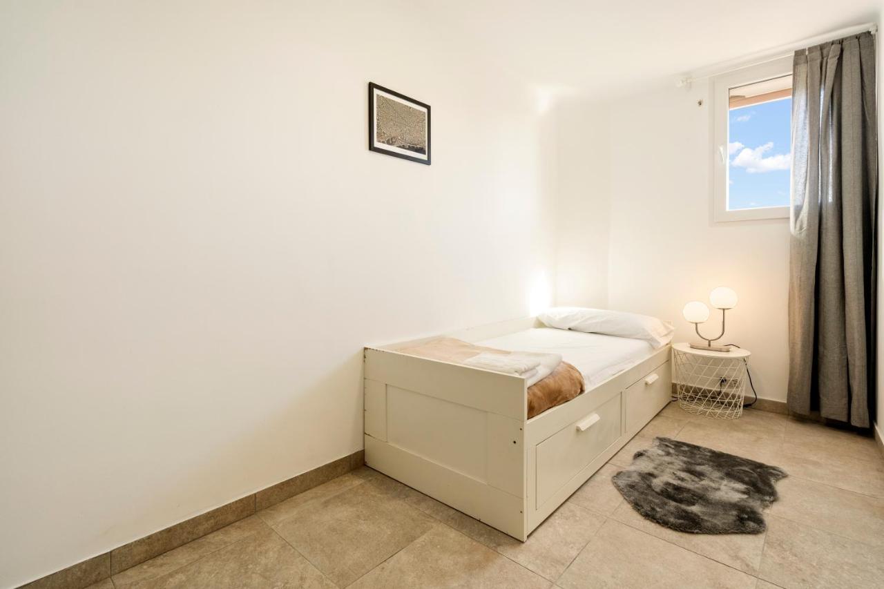 Apartamento Cerca De La Playa Barcelona Exteriör bild